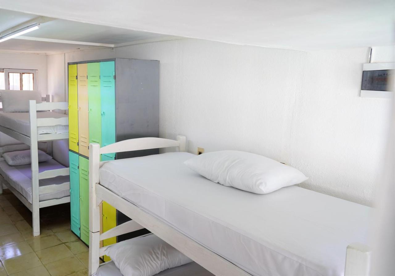 Hue Hostel プンタ・デル・ディアブロ エクステリア 写真
